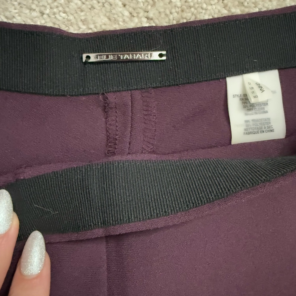 Elie Tahari- Slim Leg Crepe Pant - Burgandy/Eggplant - size US 8 - Picture 4 of 11